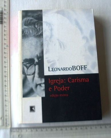 Livro Religioso - Igreja: Carisma e Poder - Leonardo Boff - 2005 - Foto 2