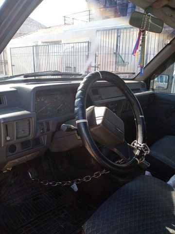 Mitsubishi l200 2002