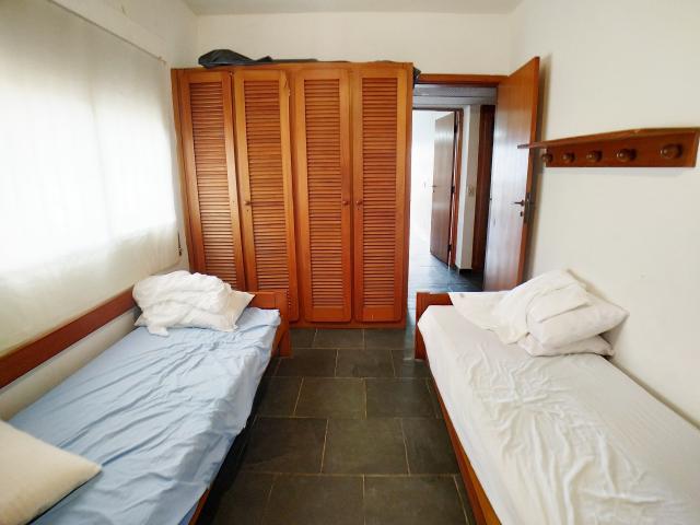 apartamento á venda - R$470 mil - 2 vagas - sacada - 3 dormitórios - vista para o mar - - Foto 10