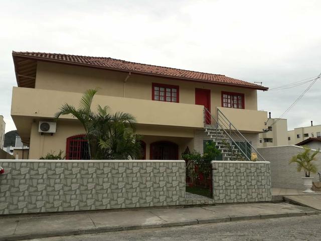 Excelente casa bem localizada