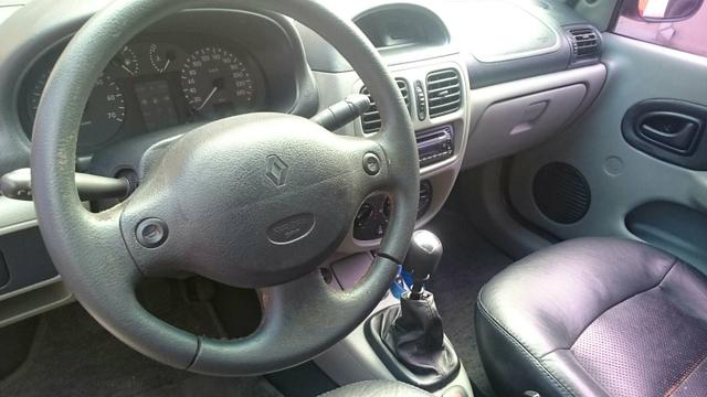 Renault clio - Foto 6