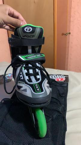 Patins semi novo