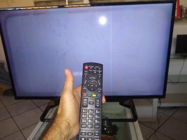 Vendo duas tv sansung 40 panasonic 40 - Foto 3