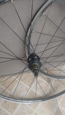 Otimo par de rodas Vicini pra speed 11 vel1490 kg! - Foto 4