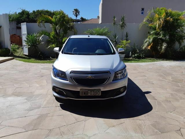 Prisma LTZ 1.4 único dono 2015 IPVA pago leiam descrição