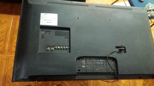 Televisão Samsung 39 com defeito na tela - Foto 3