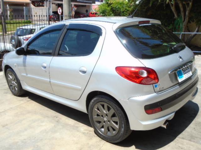 PEUGEOT 207 HATCH XS 1.6 16V FLEX AUTOMÁTICO - Foto 12