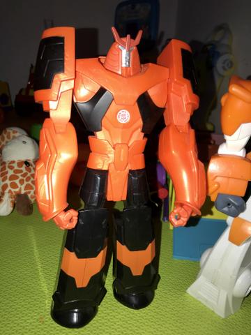 Coleção de bonecos transformes - Foto 3