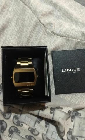 Vendo esse relógio marca original 150 interessado chama no chat sem queimar - Foto 2