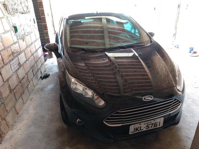 New fiesta, 1.6, automático leia a descrição