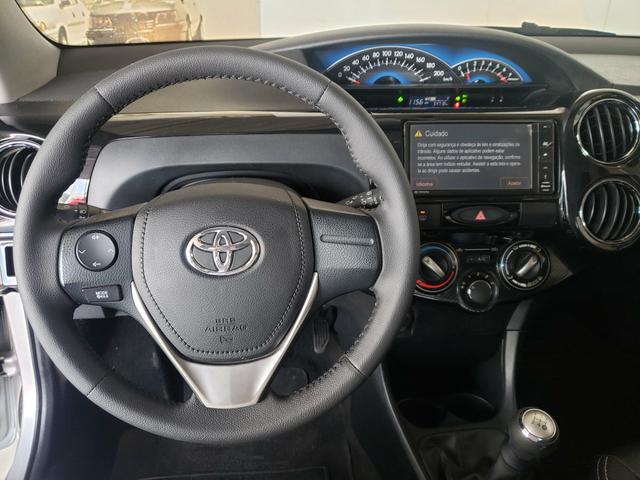 Toyota etios xls hatch - Foto 7