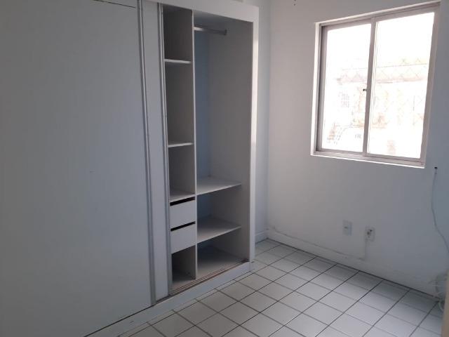 Apartamento de 2/4 com varanda com Vista Mar No Rio Vermelho - Foto 6