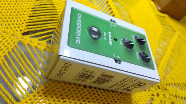 Pedal Nux Overdrive NOVO, na caixa e com as TAGS - Foto 4