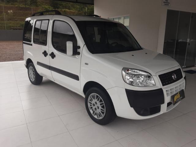 Fiat Doblo Attractiv 1.4 2015 7 Lugares - Foto 2