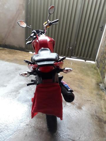 Vendo honda fan 150c modelo 14