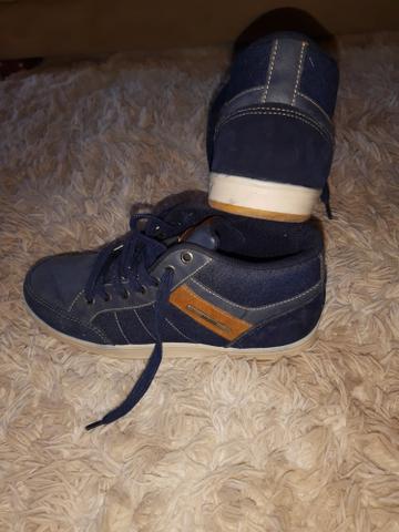 Lote de sapatos