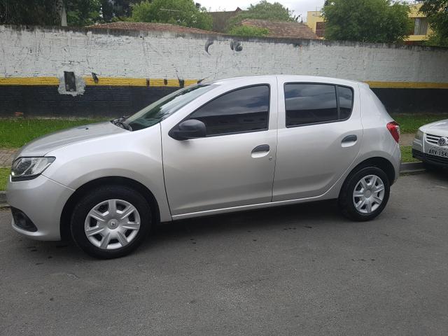 Vendo Sandero completo. - Foto 2