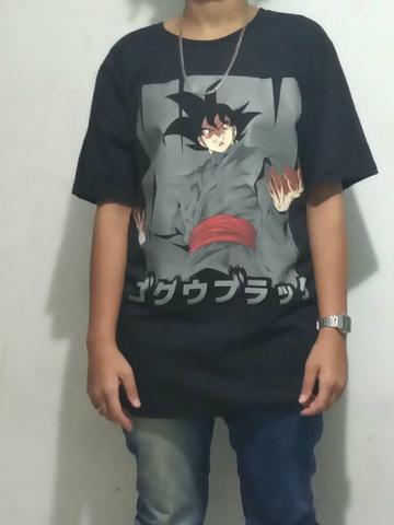 Vende-se camisetas