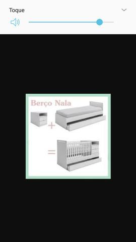 Berço com trocador e cama auxiliar que vira cama de solteiro