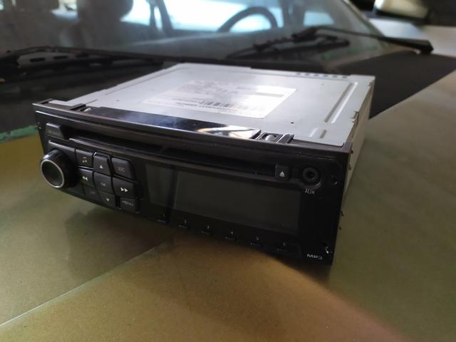 RADIO ORIGINAL CITROEN PEUGEOT MP3 com visor LCD - Foto 2