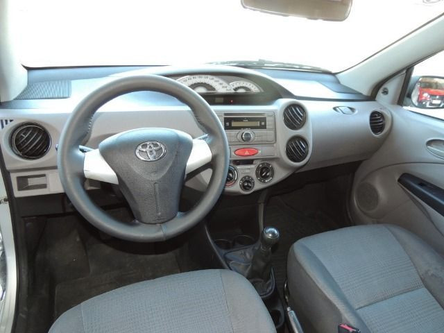 Toyota Etios Sedan 1.5 XS 2013/2013 - Foto 3