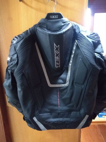 jaqueta motoqueiro com cupim
