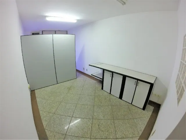 Oportunidade! Vendo Sala Comercial com 30m² em Santa Lúcia - R$ 130.000,00