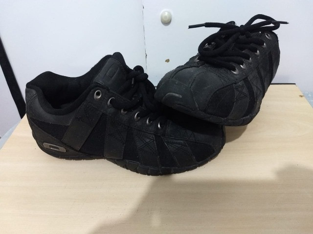 olx tenis oakley