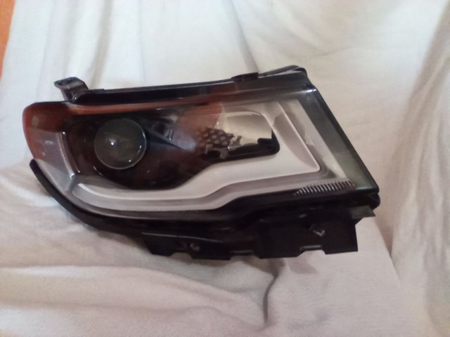 Farol jepp compass c/ xenon 16/20 Dir