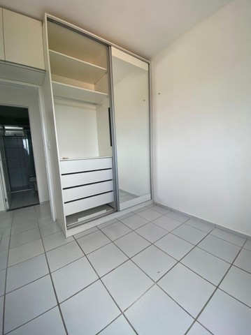 Apartamento para venda possui 74 metros quadrados com 4 quartos em Cohama - São Luís - MA - Foto 8