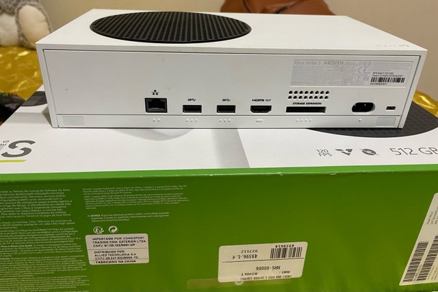 Xbox séries S 120fps com 2 controles  - Foto 4