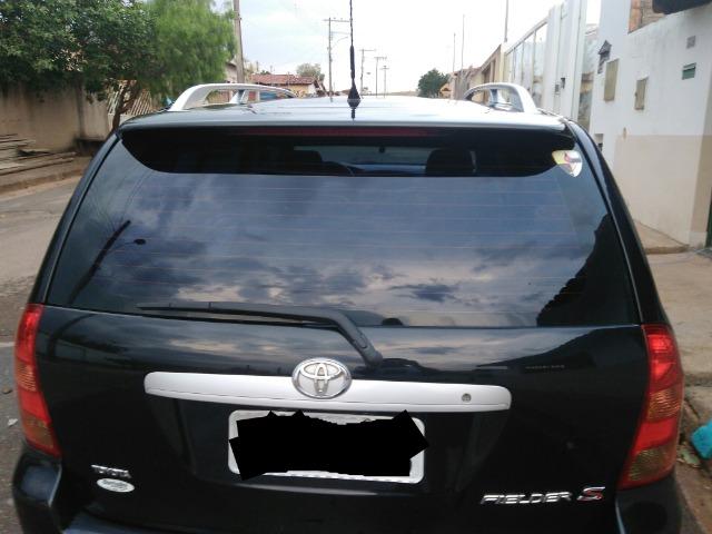 Corolla Fielder s Toyota