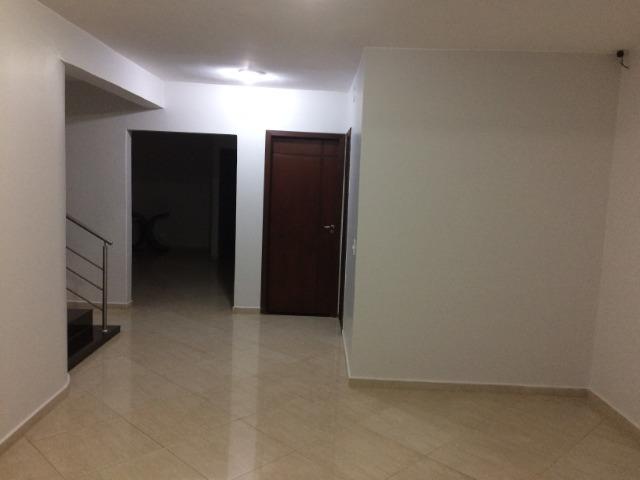 Sobrado em ótima localização, próximo a churrascaria bufá-lo Bio - Foto 7