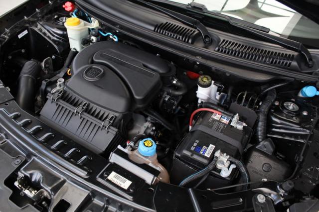 FIAT GRAND SIENA ATTRACTIVE 1.4 8V 2015 - Foto 15