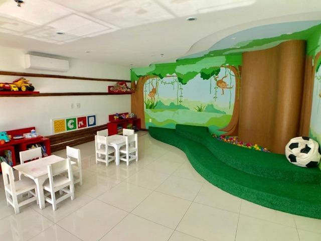 AP0645 Apartamento com 3 suítes e 3 vagas no Ed. Padre Joaquim Dourado - Foto 16