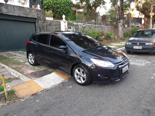 Ford Focus 1.6 Flex 2015 Novo Completo Único Dono