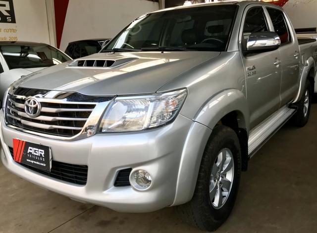 Toyota Hilux SRV 3.0 Diesel 4x4 - Foto 2