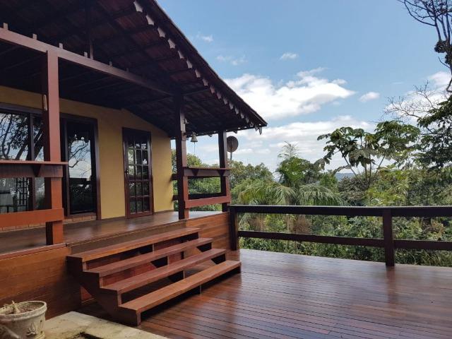 Casa 4 QTS sen do 1 suite em Condomínio Fechado em Domingos Martins
