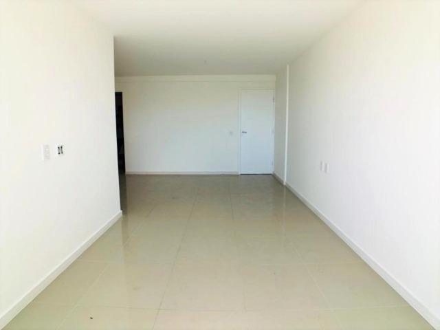 AP0645 Apartamento com 3 suítes e 3 vagas no Ed. Padre Joaquim Dourado - Foto 5