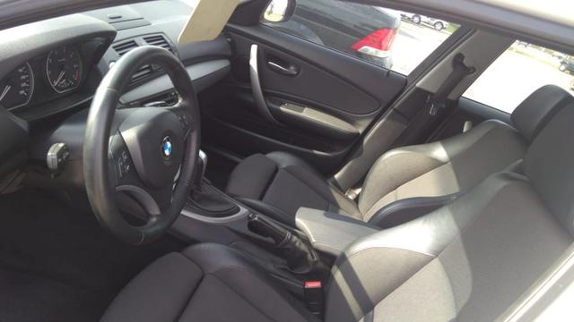 BMW 118i 2011 - Foto 10