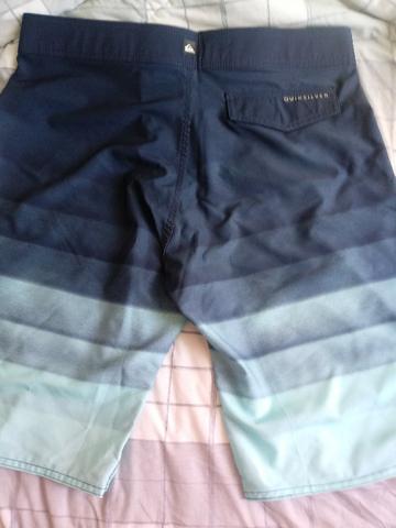 Bermuda Quiksilver 44 Degradê azul listrada - Foto 6
