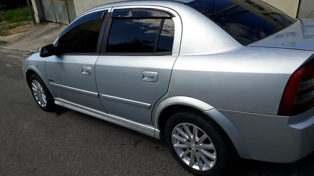 Astra sedan 2007