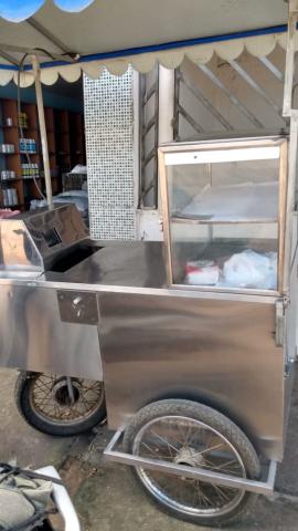 Carrinho de caldo de cana completo com maqna e estufa tudo em inox - Foto 2