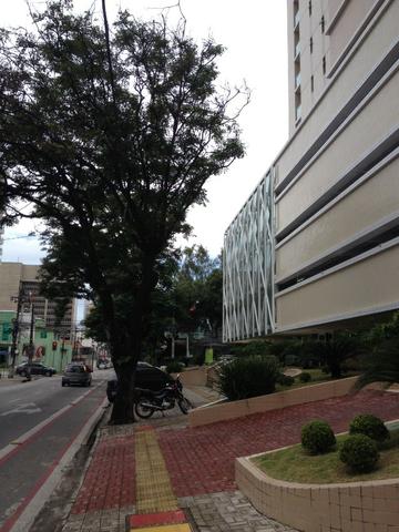 Vendo Salas Comercias no Edificio Manhattan Square Garden, na Avenida Santos Dumont - Foto 18