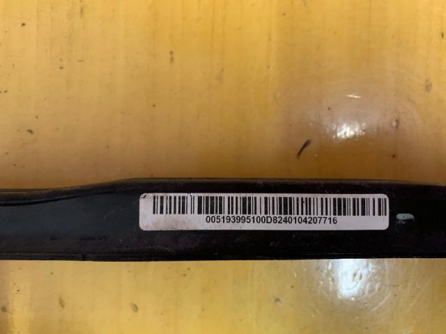 Braço suspençao traseira jeep renegade original cada lado 150 reais - Foto 3