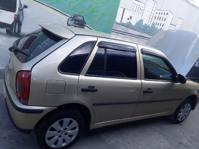 Vendo ou troco carro zero - Foto 5