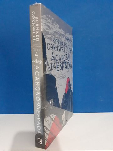 Livro A Canção da Espada Bernard Cornwell - Foto 3