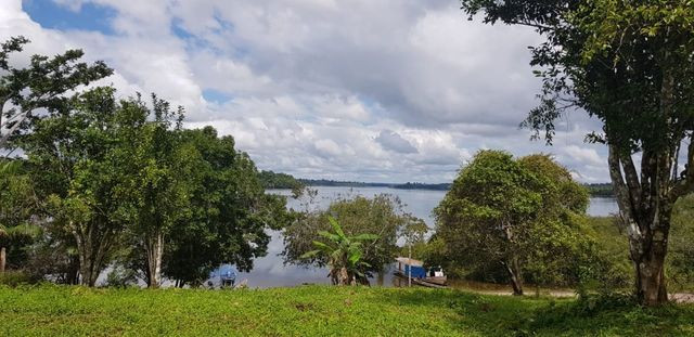 Vendo casa na praia no Rio Uaicurapá - Parintins - Foto 3