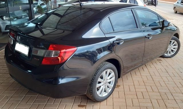 Honda Civic LXS 1.8 2013 - Foto 4