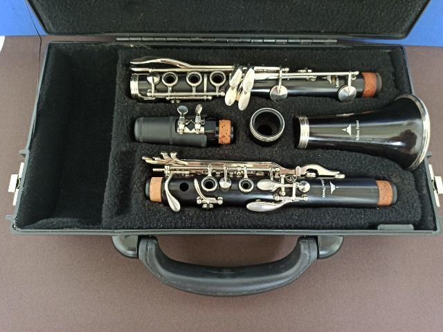 Clarinete Excepcional Leblanc France - Sup. Yamaha 450, Buffet E11